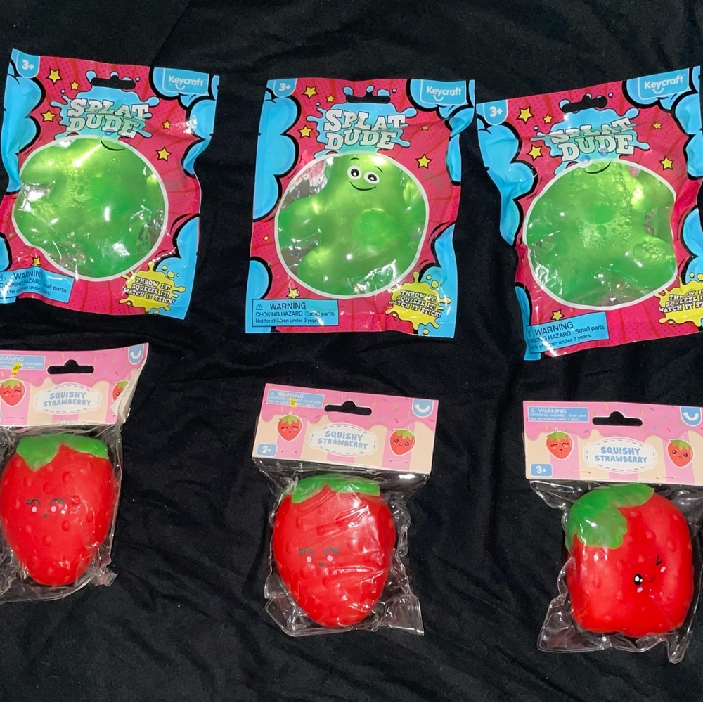 Craft Splat Dude and Squishy Strawberry Set - Green and Red